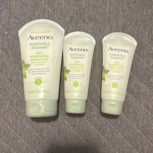 Aveeno facial bundle for trainwithsu